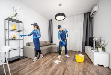 house_cleaning_service__6930x4729____v1222x580__