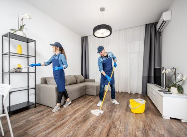 house_cleaning_service__6930x4729____v1222x580__ house_cleaning_service__6930x4729____v1222x580__