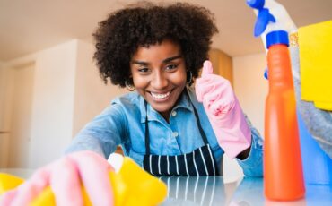 20230612212846_[fpdl.in]_close-up-young-afro-woman-cleaning-new-home-housekeeping-cleaning-concept_58466-13555_large